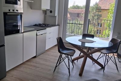 Apartament cu 3 camere decomandat în Central - 7