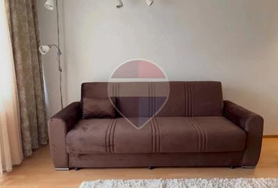 Apartament cu 3 camere decomandat în Filiași