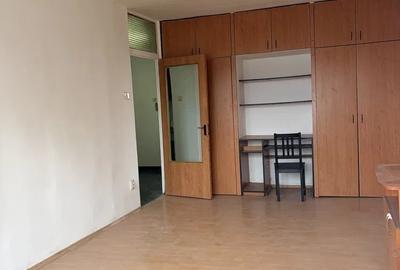 Garsonieră decomandată, mobilată în Vitan - 3