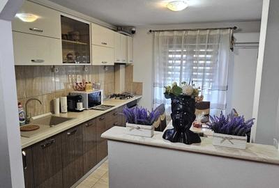 Apartament cu 2 camere decomandat în Ferentari - 4