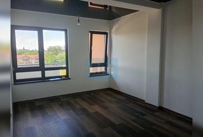 Garsonieră decomandată în Micro 17 - 8