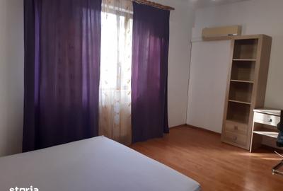 Apartament cu 3 camere în Ultracentral