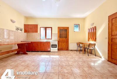 Casă cu 4 camere cu Teren 1180 Mp în Moneasa - 13