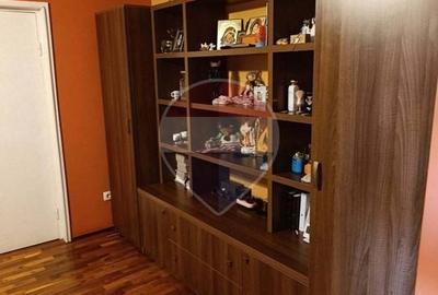 Apartament cu 2 camere decomandat în Gării