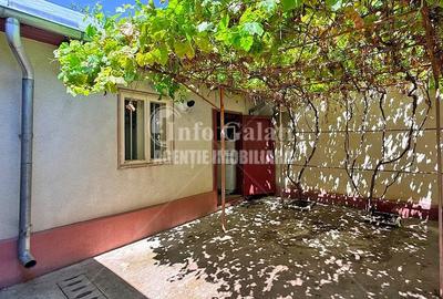Casă cu 2 camere cu Teren 134 Mp în Central