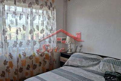 Apartament cu 3 camere decomandat în Cuza - 10