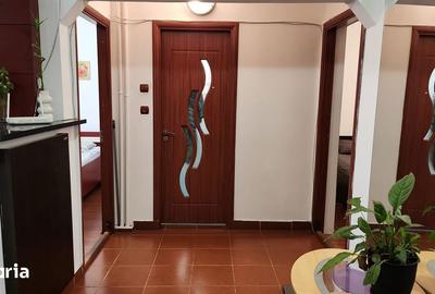 Apartament cu 3 camere decomandat în Mărăști - 1