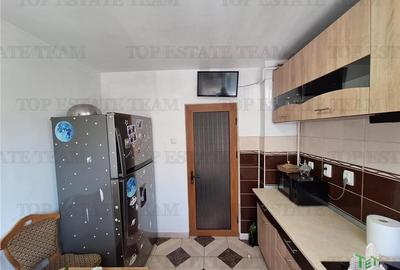 Apartament cu 3 camere semidecomandat, mobilat în Hipodrom - 8