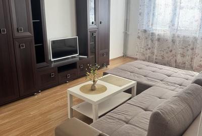 Apartament cu 2 camere decomandat în Popa Șapcă