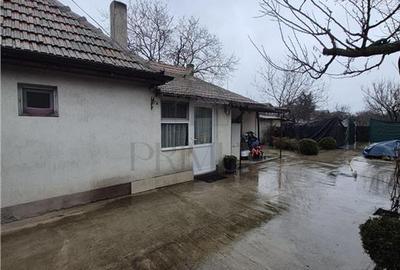 Casă cu 4 camere cu Teren 719 Mp în Aeroport