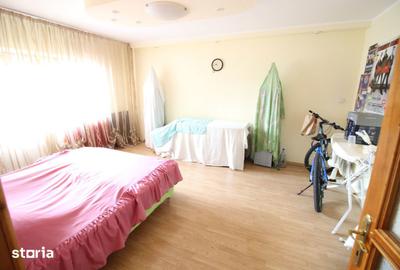 Apartament cu 4 camere decomandat, mobilat în Micro 20 - 6