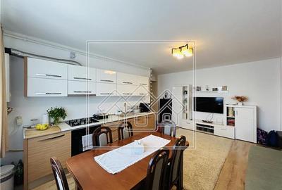 Apartament cu 3 camere decomandat în Turnișor - 14