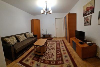 Garsonieră decomandată în Drumul Taberei