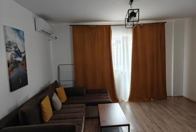 Apartament cu 2 camere decomandat în Apărătorii Patriei