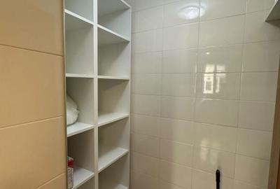Apartament cu 4 camere în Central