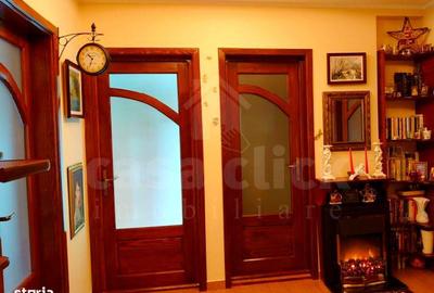 Apartament cu 3 camere, mobilat în Ultracentral - 1