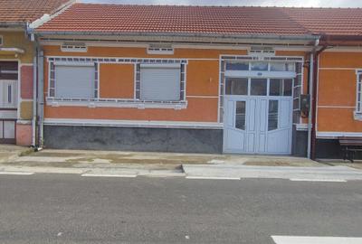 Casă cu 4 camere în Plugova