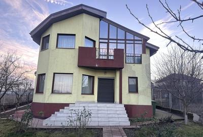 Casă individuală cu 4 camere cu Canalizare în Brănești - 1