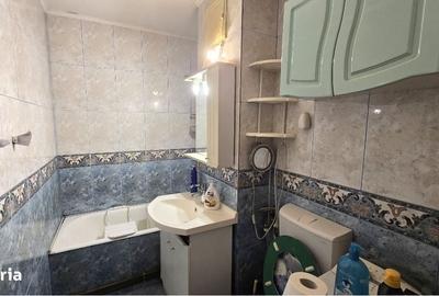 Apartament cu 3 camere decomandat în Ultracentral