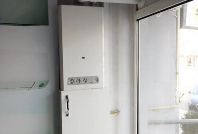 Spațiu comercial, de 90 mp, în Central - 3