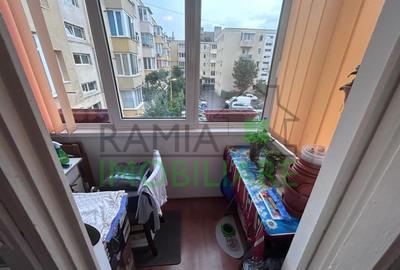 Apartament cu 2 camere semidecomandat în Noua - 9
