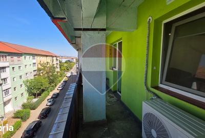 Apartament cu 4 camere în Vitrometan