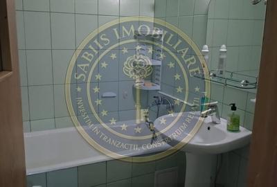 Apartament cu 2 camere decomandat în Berceni