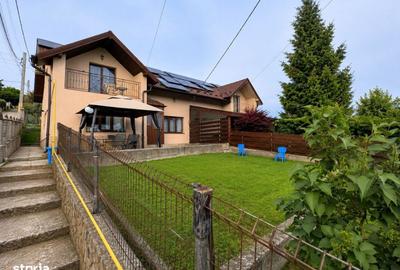 Casă cu 4 camere cu Teren 580 Mp în Tomești