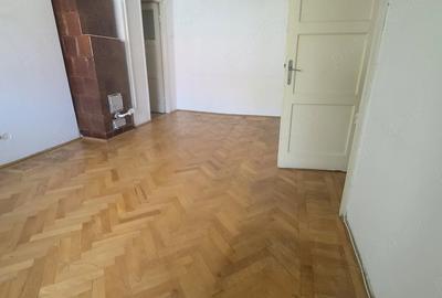Apartament cu 2 camere semidecomandat în Floreasca