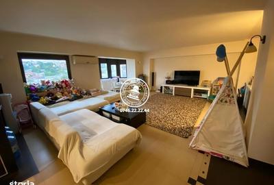 Apartament cu 4 camere decomandat în Gară