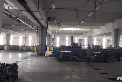 Spațiu comercial, de 1,450 mp, în Central - 1