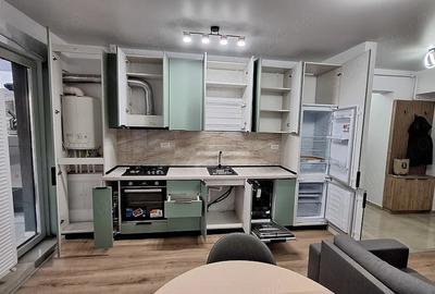 Apartament cu 2 camere decomandat în Trafic Greu - 3