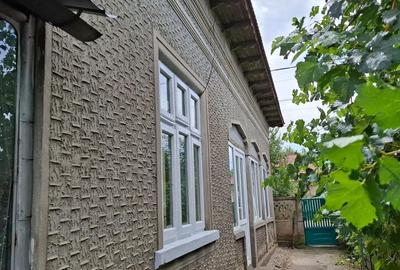 Casă cu 4 camere în Central - 8