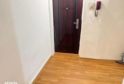 Apartament cu 2 camere semidecomandat în Micro 9 - 8