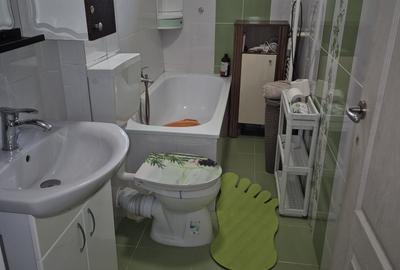 Apartament cu 2 camere decomandat în Nufărul - 3