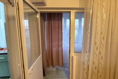 Garsonieră decomandată în Central - 10