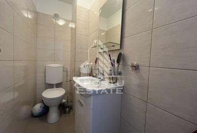 Apartament cu 3 camere semidecomandat, mobilat în Dâmbovița - 2