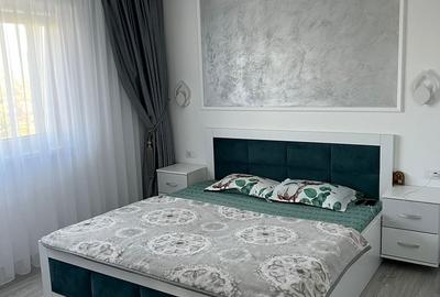 Casă cu 4 camere cu Teren 1400 Mp în Central