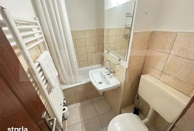 Apartament cu 2 camere semidecomandat în Central