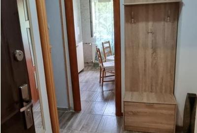Apartament cu 2 camere semidecomandat în Obor