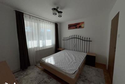 Apartament cu 2 camere decomandat, mobilat în Cornișa