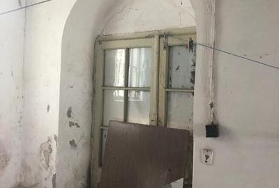 Casă cu 4 camere în Central - 5