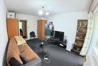 Apartament cu 2 camere nedecomandat în Tudor