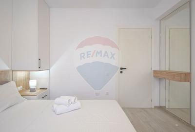 Apartament cu 2 camere semidecomandat, mobilat în Tractorul - 12