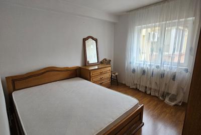 Apartament cu 3 camere decomandat în Micro 11 - 4