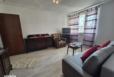 Apartament cu 2 camere decomandat, mobilat în Drumul Taberei