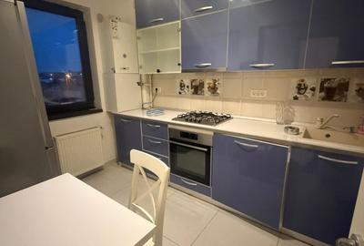 Apartament cu 2 camere semidecomandat, mobilat în Ultracentral