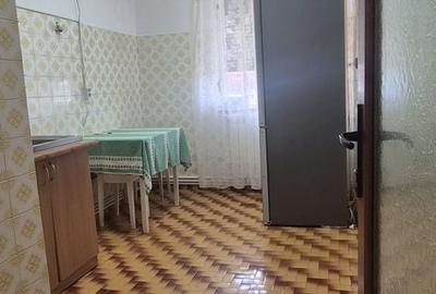 Apartament cu 2 camere decomandat în Tomis III