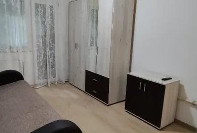 Garsonieră semidecomandată în Războieni - 2