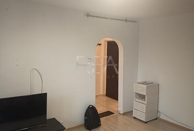 Garsonieră decomandată, mobilată în Berceni